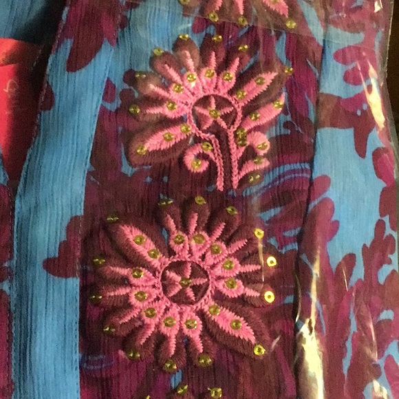 NWT Lilly Pulitzer Julies Caftan embellished Abaco blue feel like a shelllebrit - Picture 5 of 8